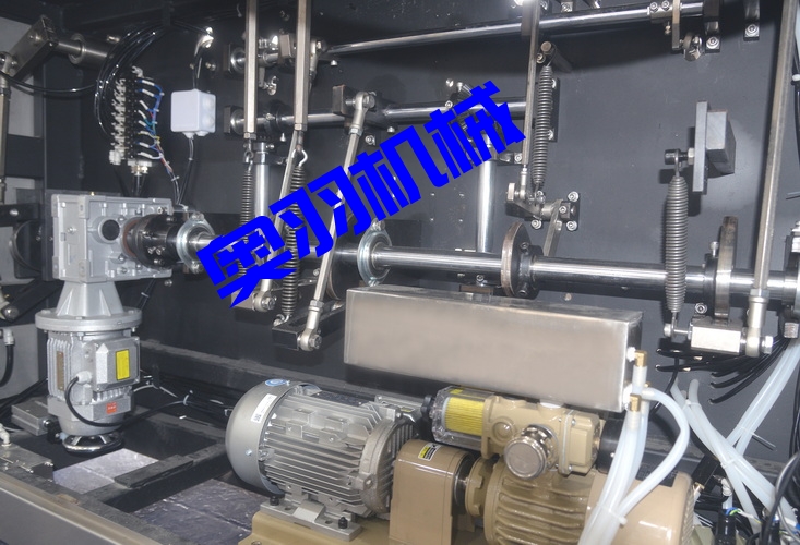 快餐調(diào)理包水平給袋式自動包裝機_產(chǎn)品中心_第5張_石家莊奧羽自動化設備有限公司 快餐調(diào)理包水平給袋式自動包裝機_http://www.chinabrita.com_產(chǎn)品中心_第5張